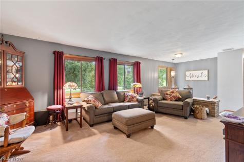 2134 Ritz Manor Drive Uniontown OH 44685