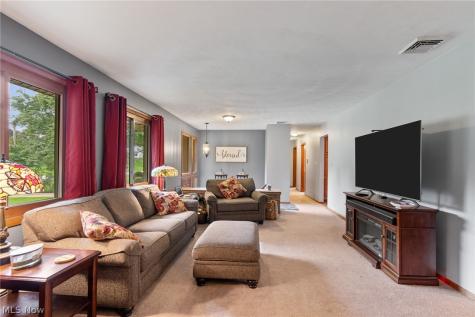 2134 Ritz Manor Drive Uniontown OH 44685