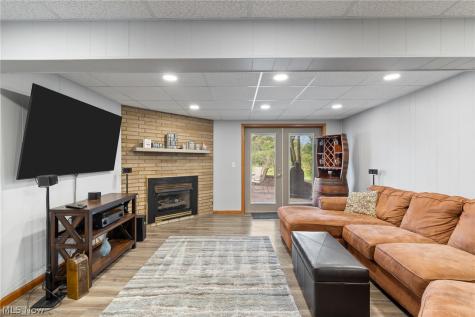 2134 Ritz Manor Drive Uniontown OH 44685