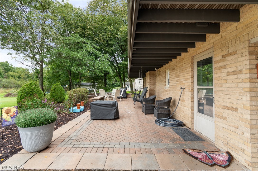 2134 Ritz Manor Drive Uniontown OH 44685