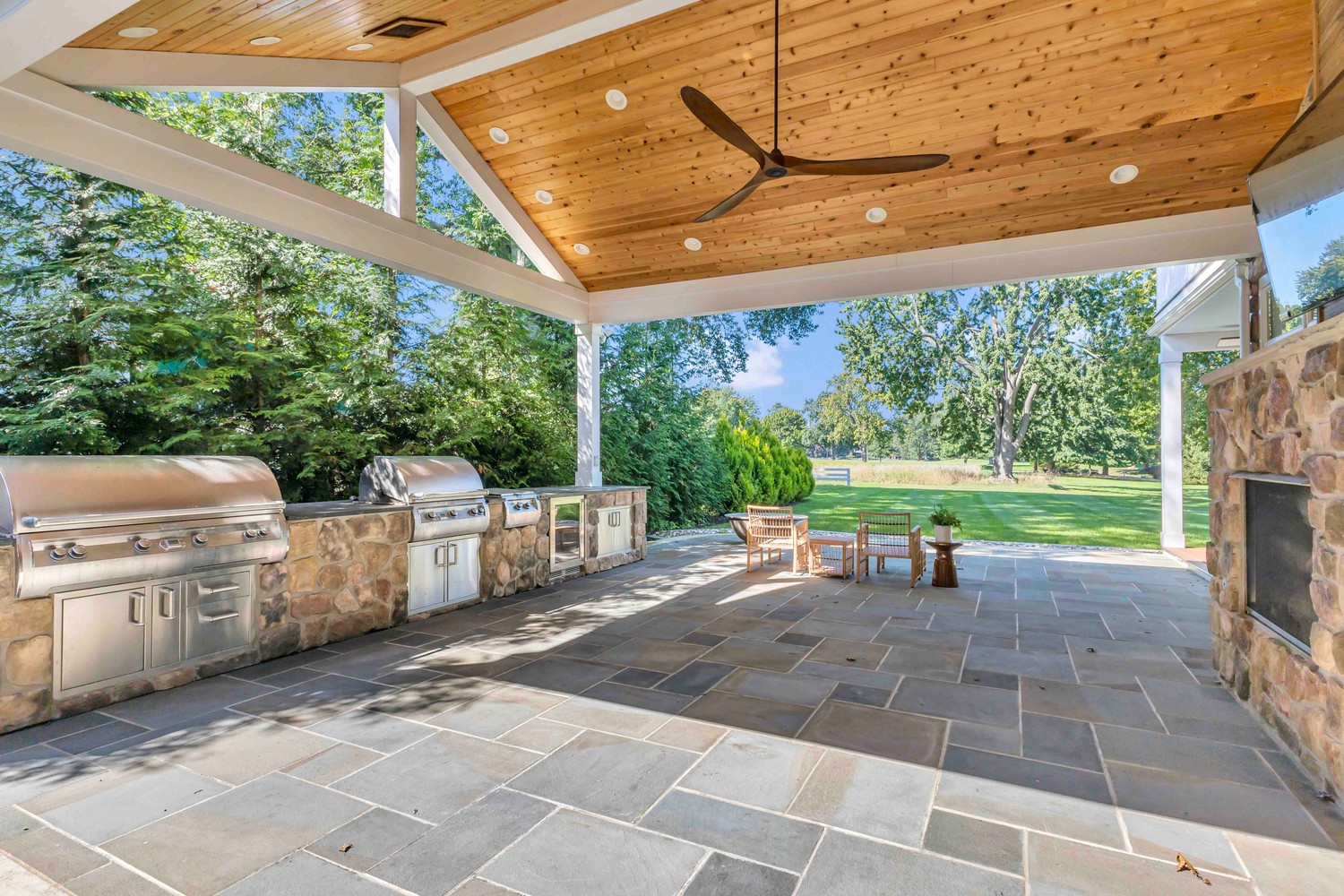 1836 Wynwood Drive Rocky River OH 44116