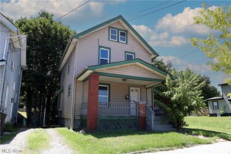1182 5th Avenue Akron OH 44306