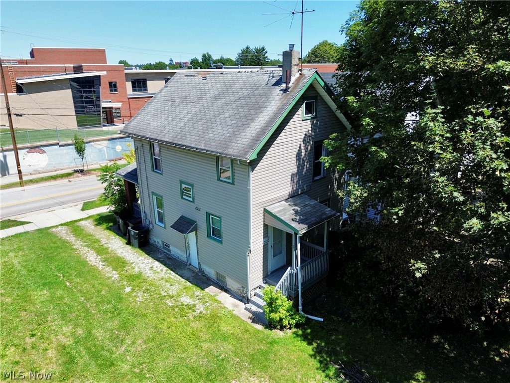 1182 5th Avenue Akron OH 44306