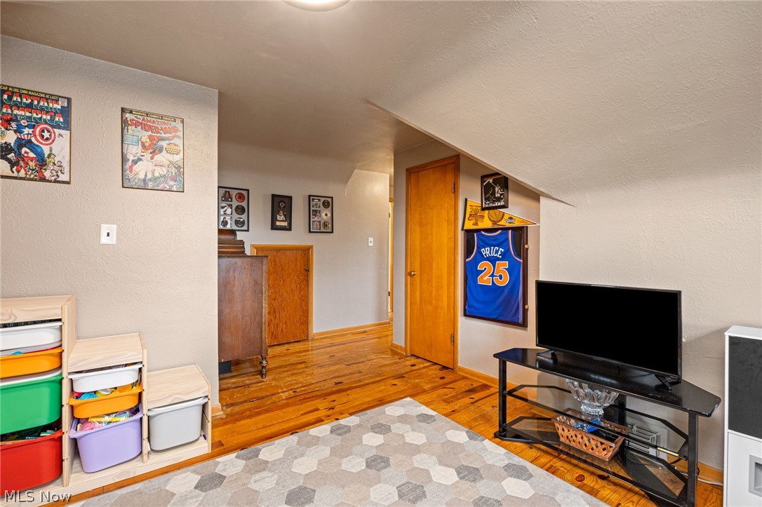 1234 W Miner Road Mayfield Heights OH 44124