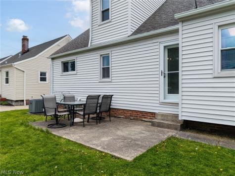 1234 W Miner Road Mayfield Heights OH 44124