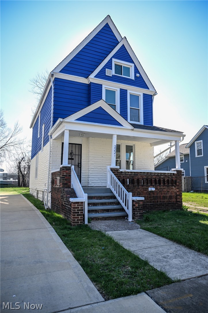 2221 E 97th Street Cleveland OH 44106