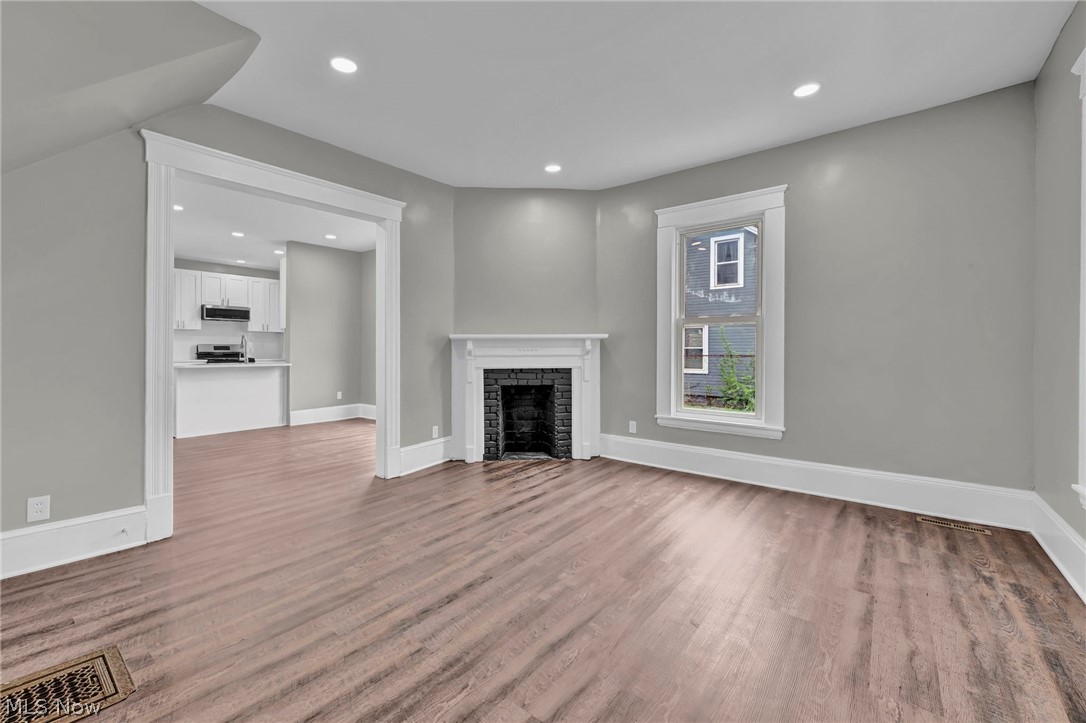 2221 E 97th Street Cleveland OH 44106