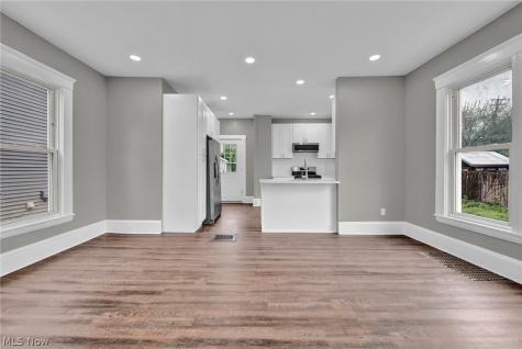 2221 E 97th Street Cleveland OH 44106