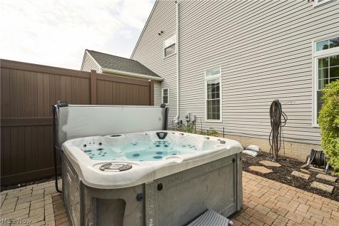 4824 Remmington Avenue Copley OH 44321