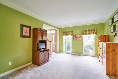 4824 Remmington Avenue Copley OH 44321