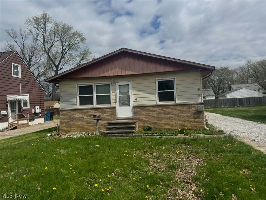 581 E 332nd Street Eastlake OH 44095