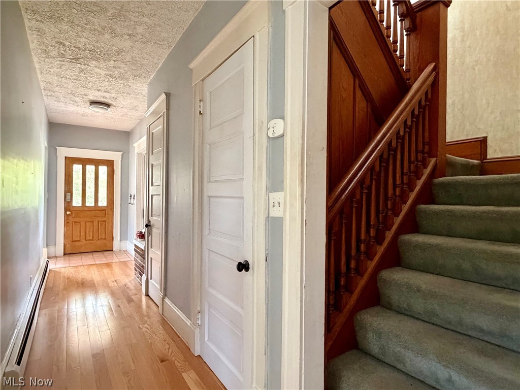15112 Lake Street Middlefield OH 44062