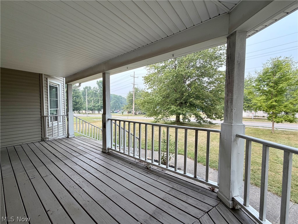 15112 Lake Street Middlefield OH 44062