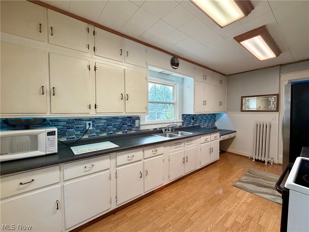 15112 Lake Street Middlefield OH 44062