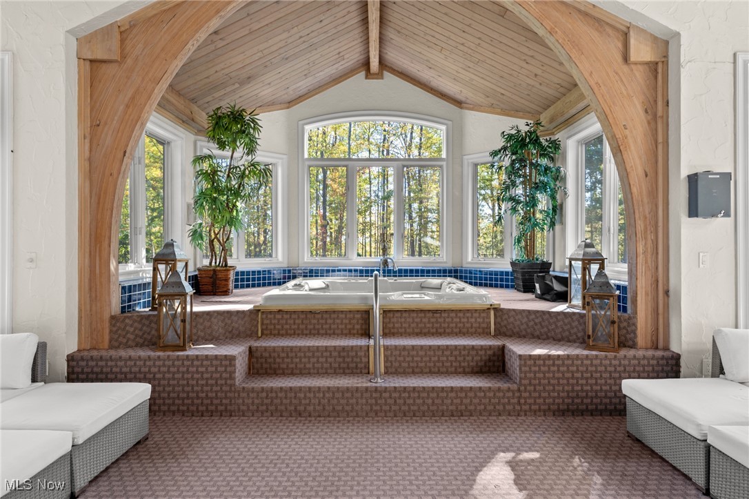 50 South Lane Moreland Hills OH 44022