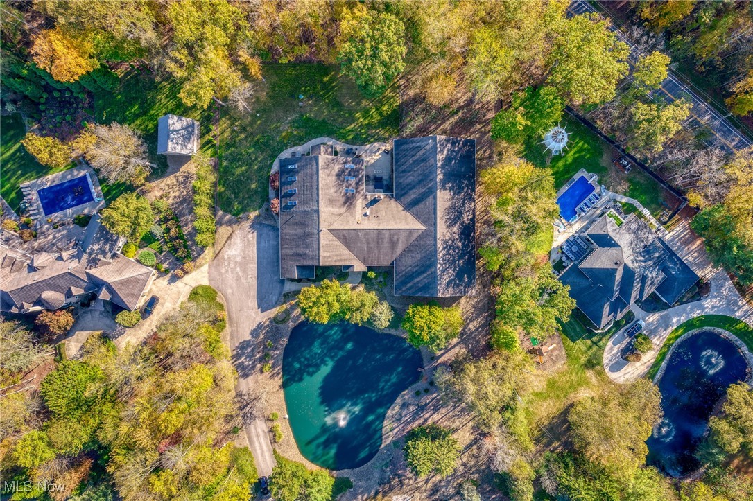 50 South Lane Moreland Hills OH 44022