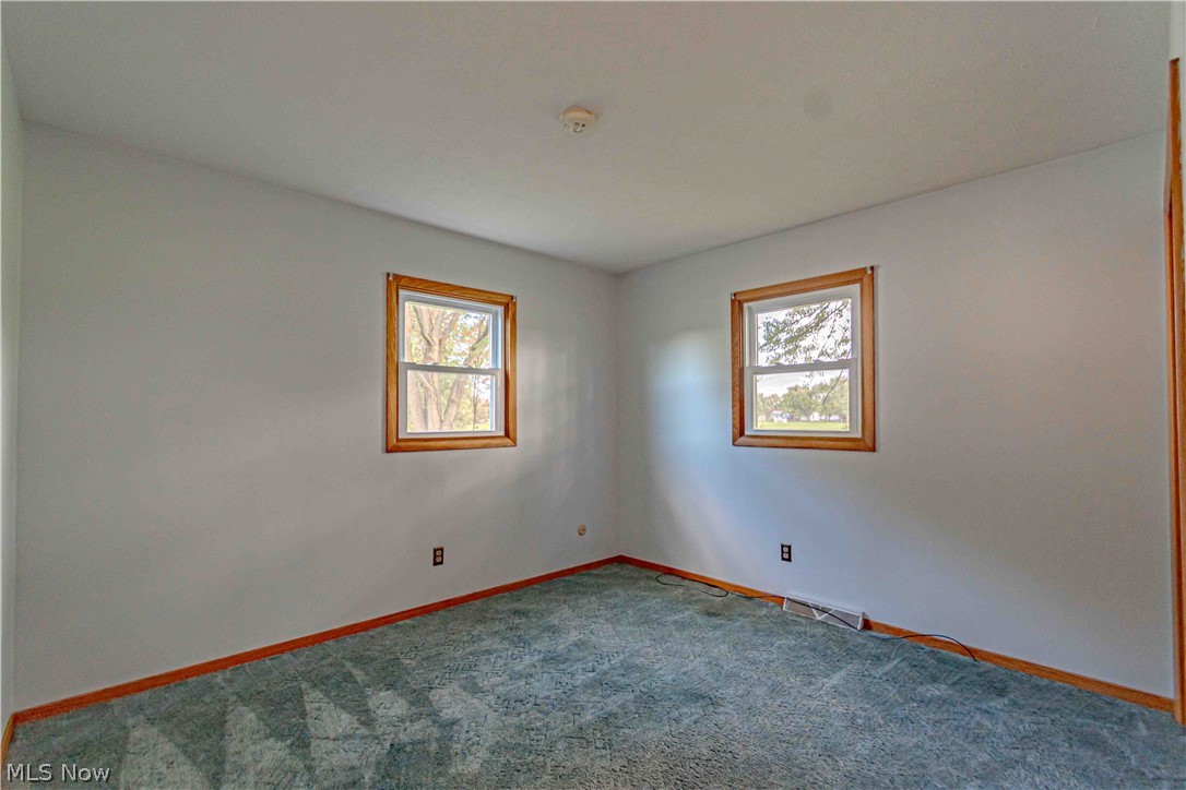149 Pine Street Creston OH 44217
