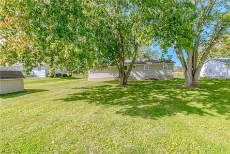 149 Pine Street Creston OH 44217