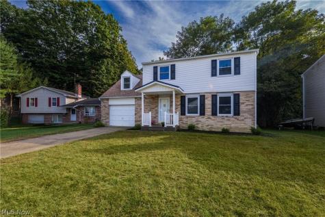 389 Stonewood Street Canal Fulton OH 44614