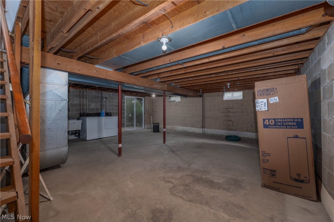 389 Stonewood Street Canal Fulton OH 44614