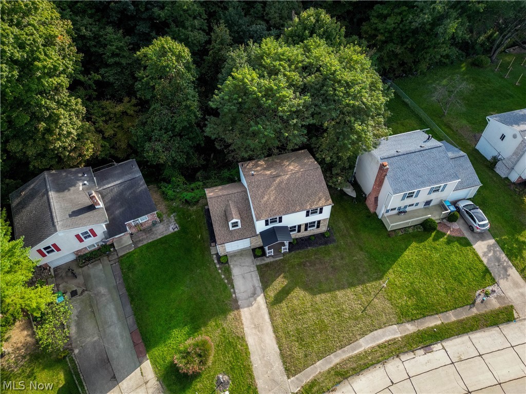 389 Stonewood Street Canal Fulton OH 44614