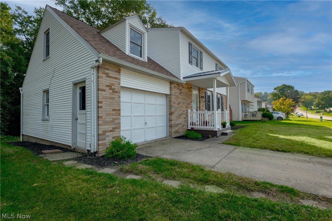 389 Stonewood Street Canal Fulton OH 44614