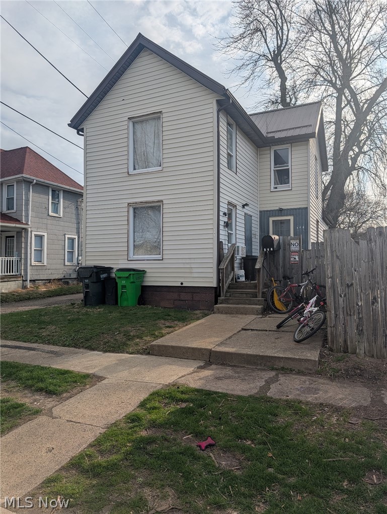 216 N 15th Street Coshocton OH 43812