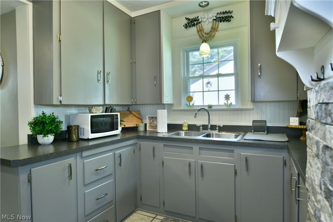 23 Massachusetts Avenue Poland OH 44514