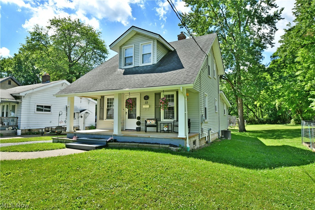 23 Massachusetts Avenue Poland OH 44514