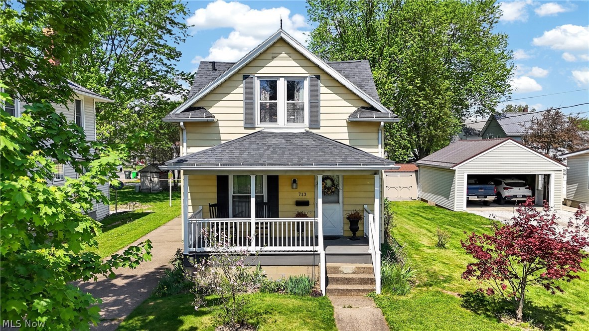 713 W Oak Street Orrville OH 44667