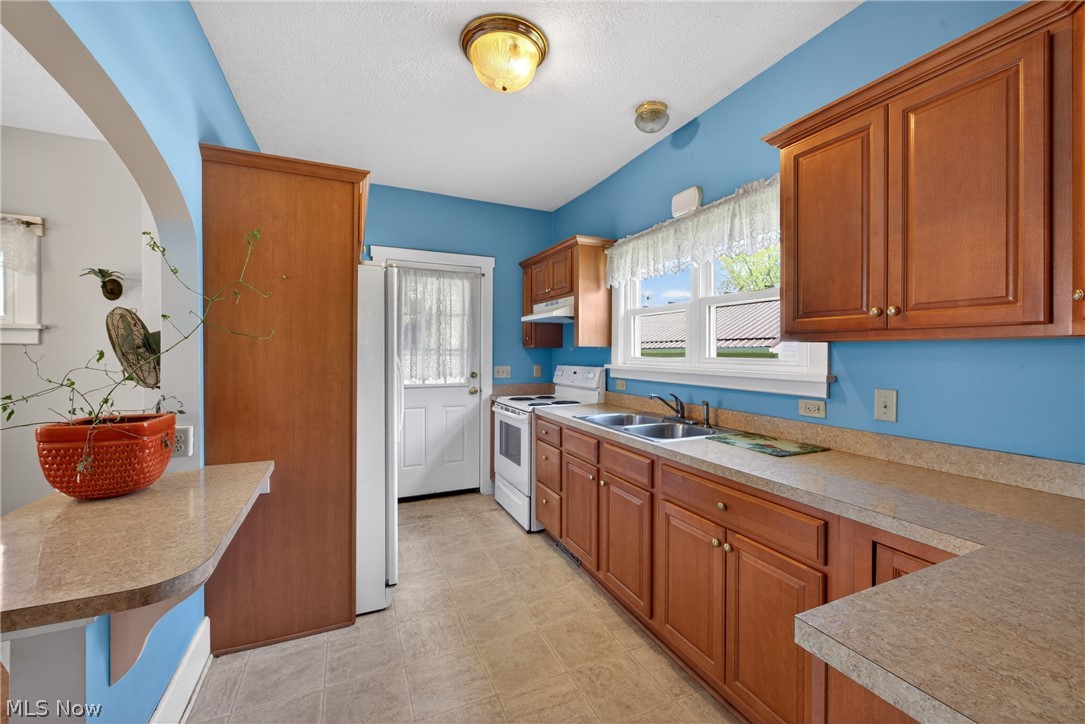 713 W Oak Street Orrville OH 44667