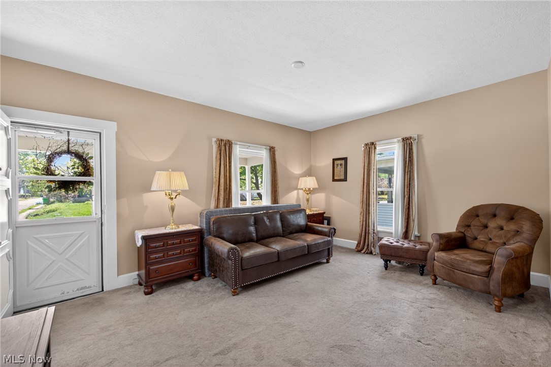 713 W Oak Street Orrville OH 44667