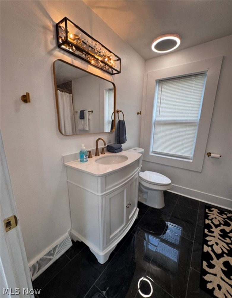 1439 W 52nd Street Cleveland OH 44102
