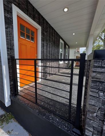 1439 W 52nd Street Cleveland OH 44102