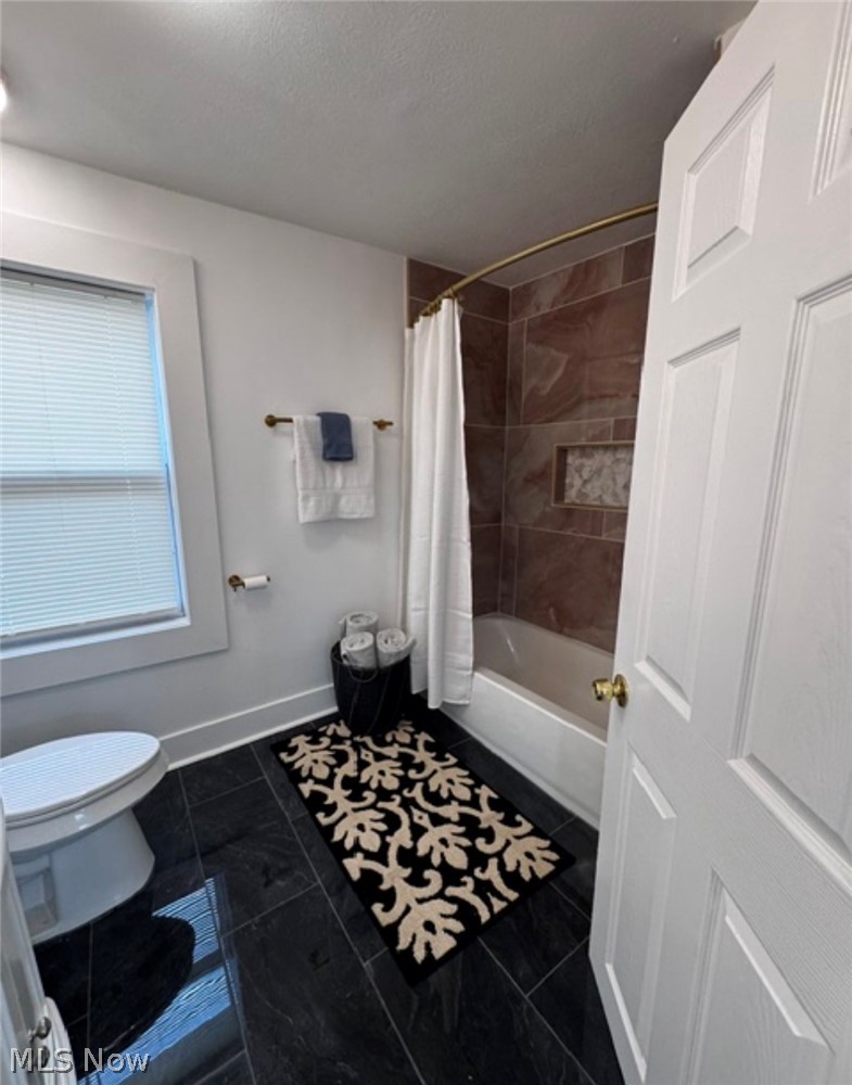 1439 W 52nd Street Cleveland OH 44102