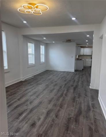 1439 W 52nd Street Cleveland OH 44102