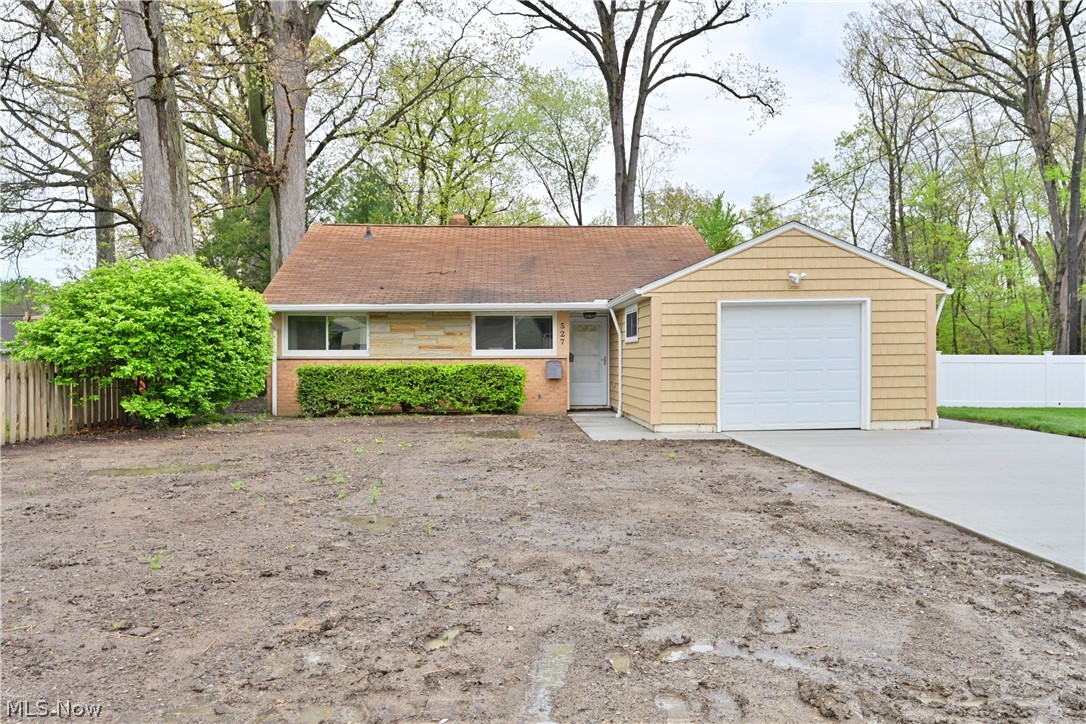 527 Woodlane Drive Bay Village OH 44140