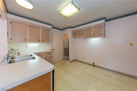 13808 York Boulevard Garfield Heights OH 44125