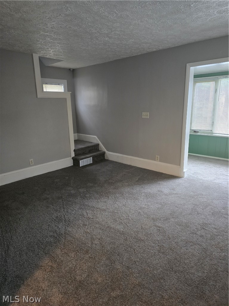 264 5th Street NE Barberton OH 44203