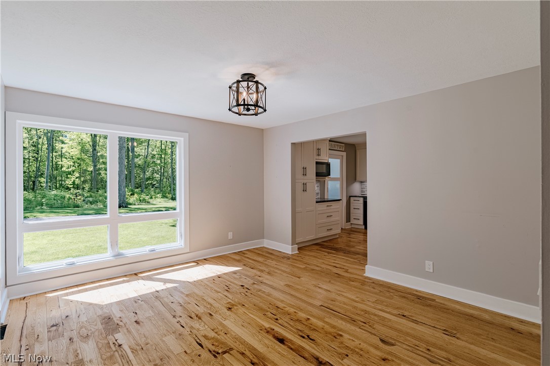 17138 Wood Acre Trail Chagrin Falls OH 44023