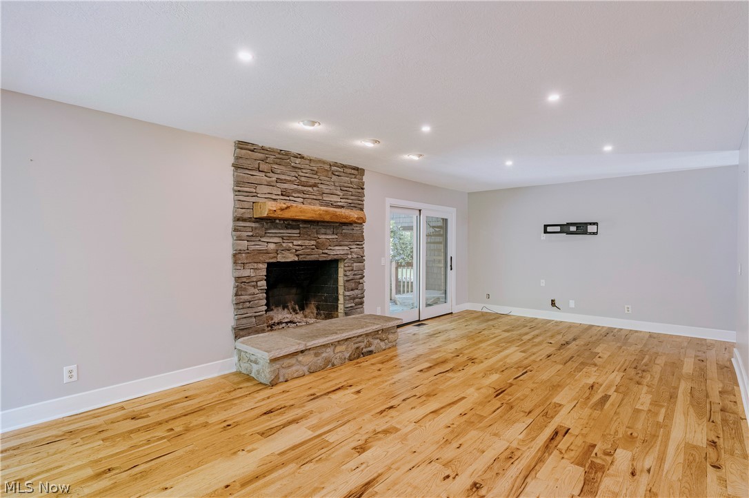 17138 Wood Acre Trail Chagrin Falls OH 44023