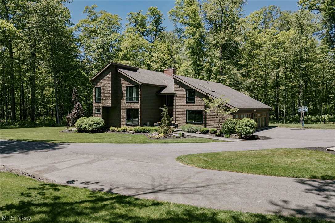 17138 Wood Acre Trail Chagrin Falls OH 44023