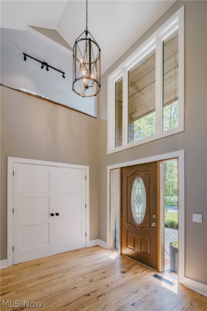 17138 Wood Acre Trail Chagrin Falls OH 44023