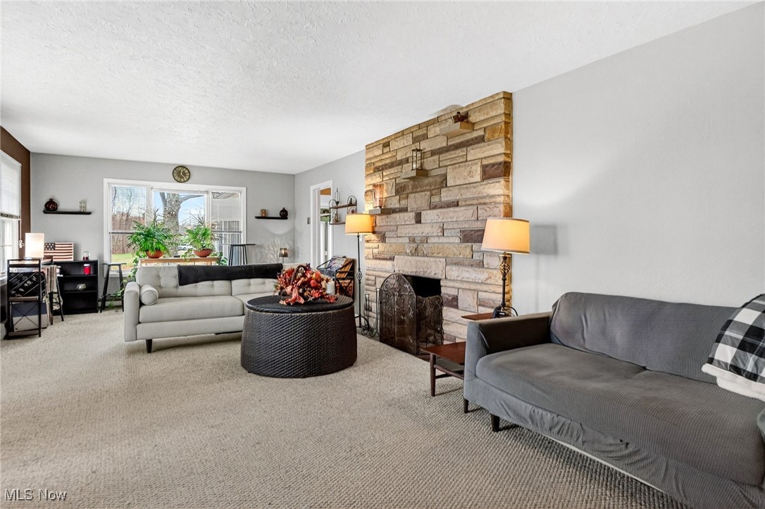 13149 Gar Highway Chardon OH 44024