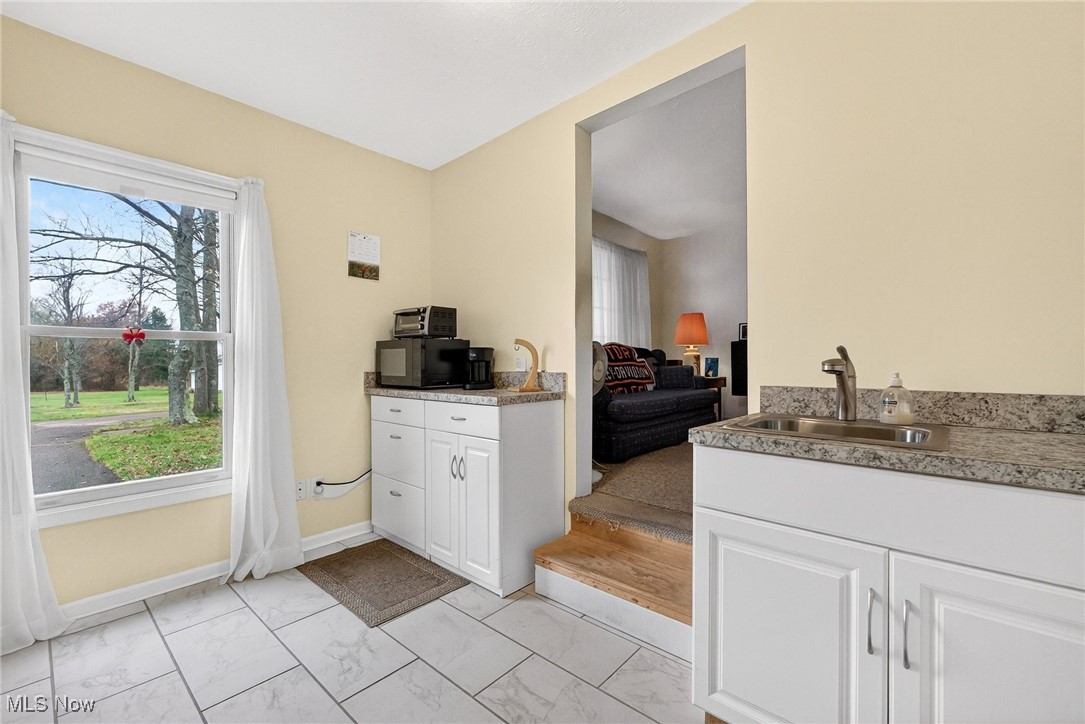 13149 Gar Highway Chardon OH 44024