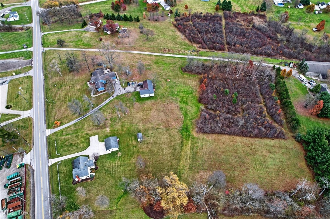 13149 Gar Highway Chardon OH 44024