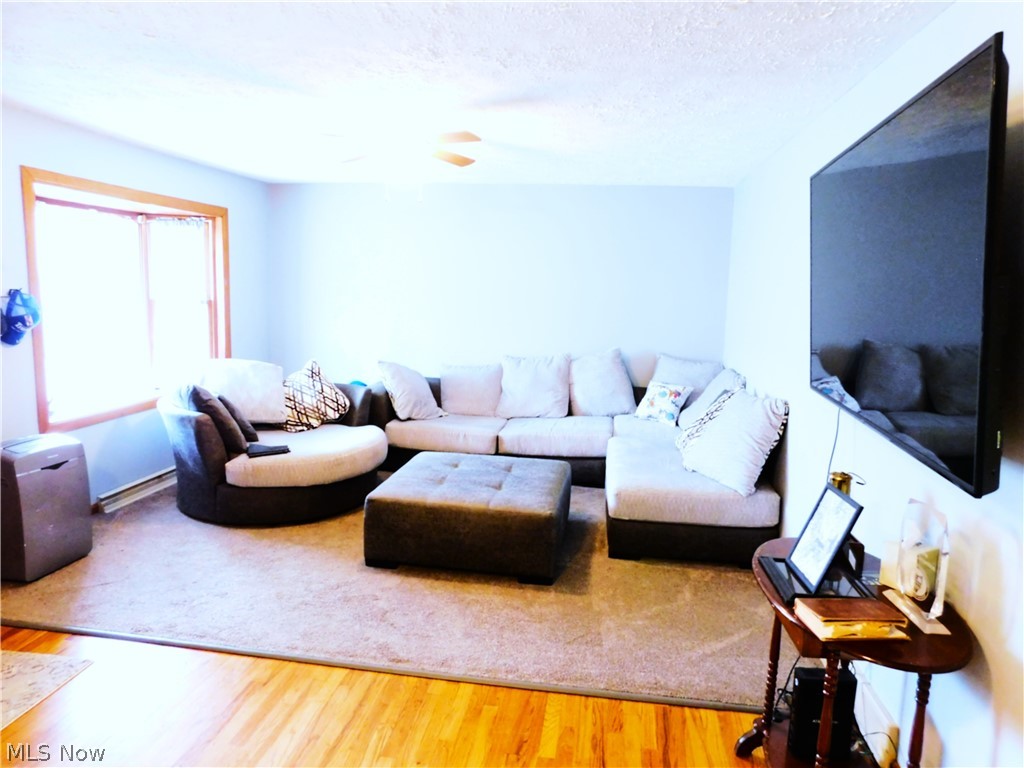 52235 West Drive Beallsville OH 43716