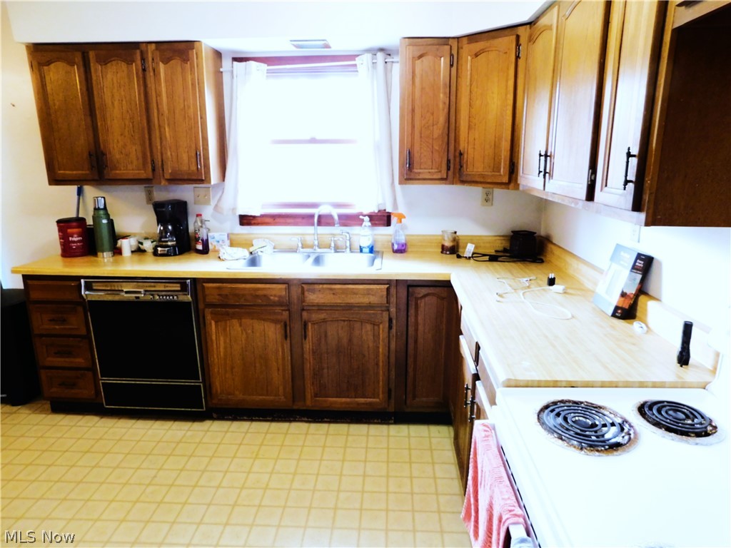 52235 West Drive Beallsville OH 43716