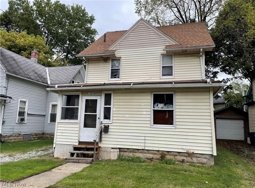 923 Bloomfield Avenue Akron OH 44302