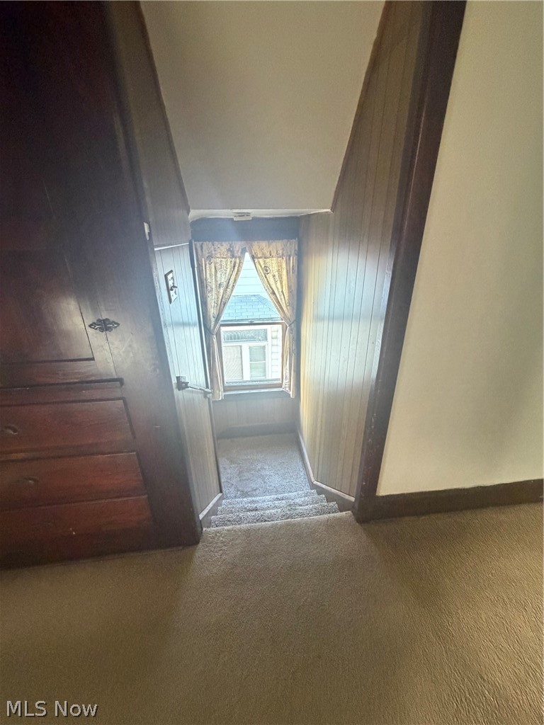 35 Bentley Avenue Hubbard OH 44425